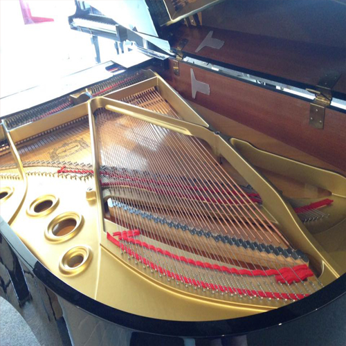 piano yamaha c5 (9)